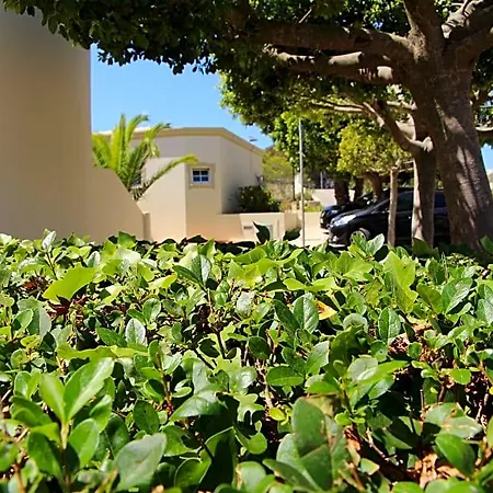 Do Castelo Hotel