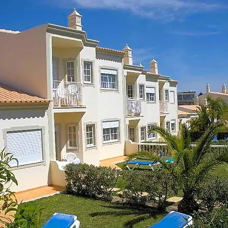 Do Castelo Hotel 3*
